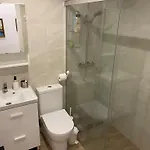 아파트 Centrico Y Practico Piso Con Entrada Independiente 푸엔히롤라